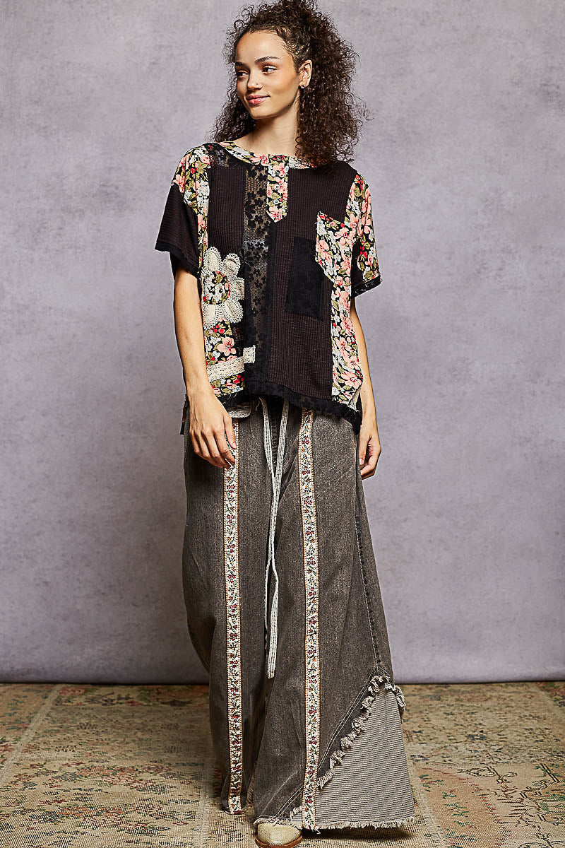 Black Floral Rib Knit Top YKT1394