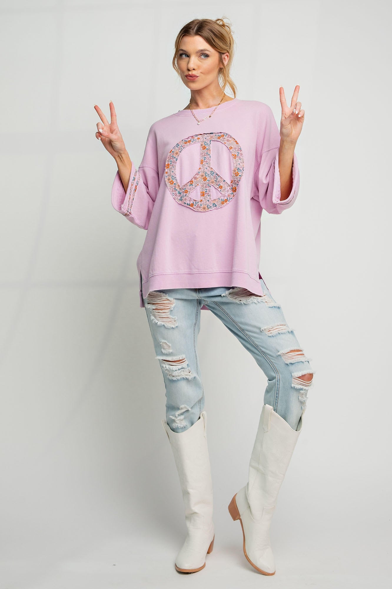 Cici Half Sleeve Peace Sign Top in Pink