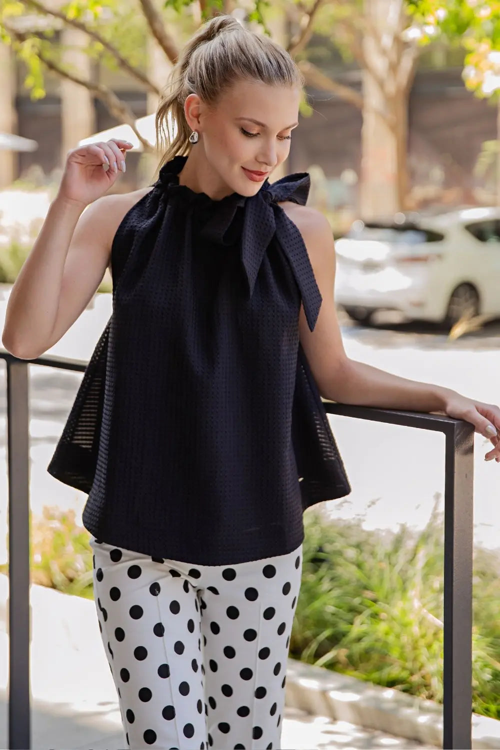 Ruffle Neck Tie Sleeveless Top GT9702