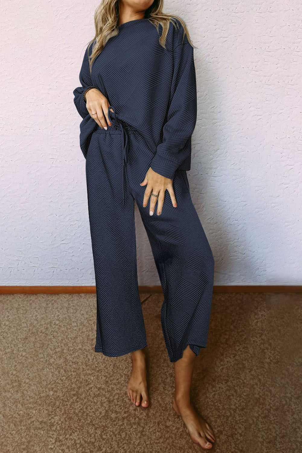 Relaxed Elegance: Textured Loungewear Cropped Wide Leg Pants in Navy