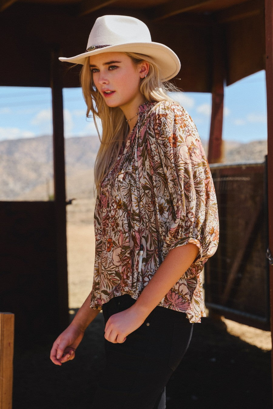 Bohemian Floral Blouse IT18365