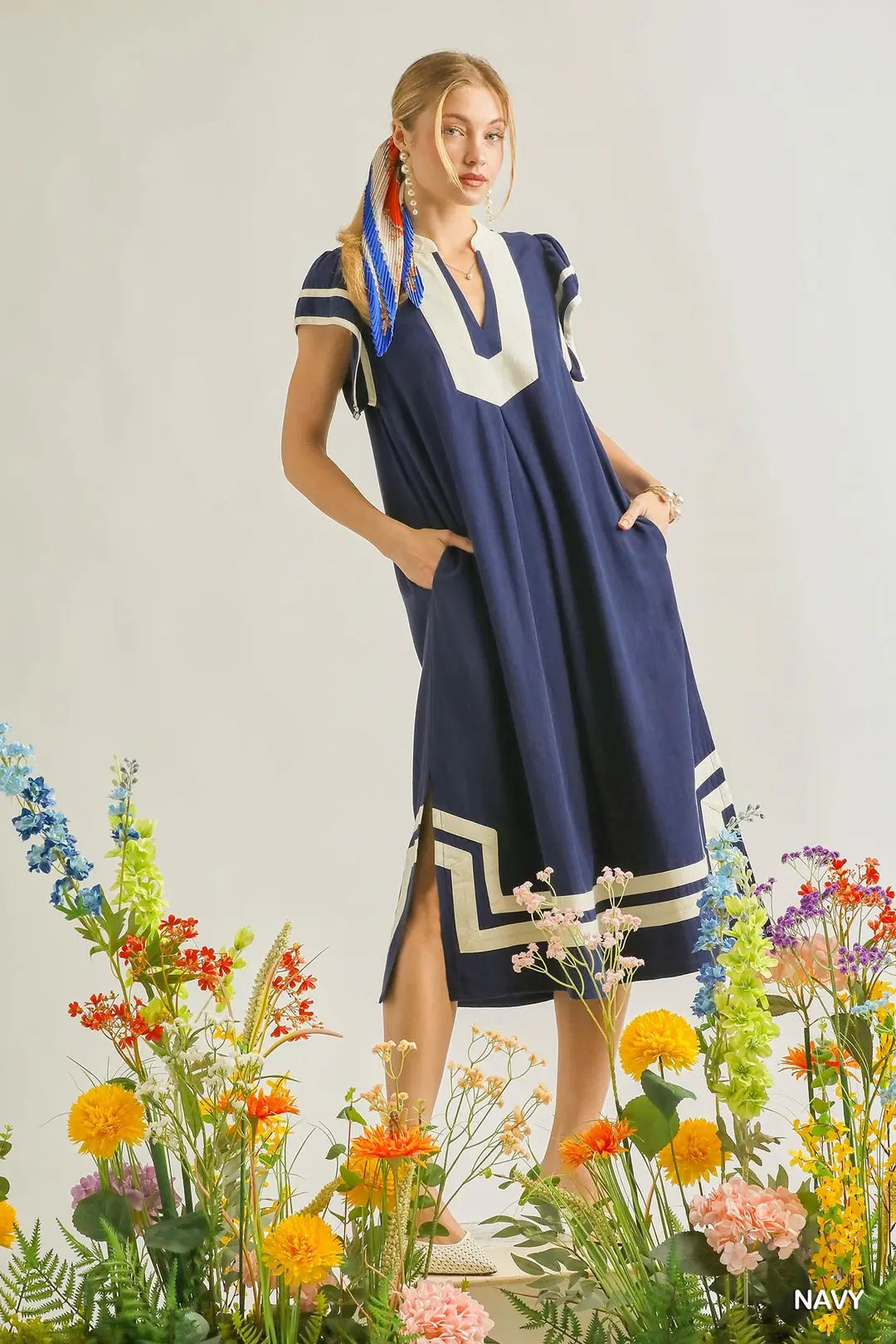 Contrast Neckline Midi Dress K1499