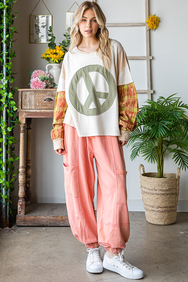 Peace Out Applique Plaid Long Sleeve Top