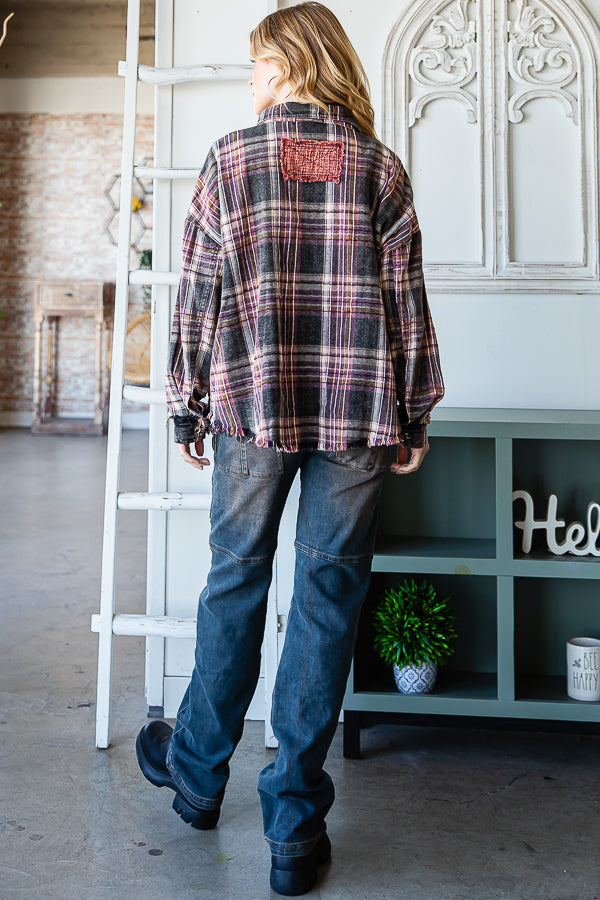 Star Struck Washed Plaid Button-up Top in Black
