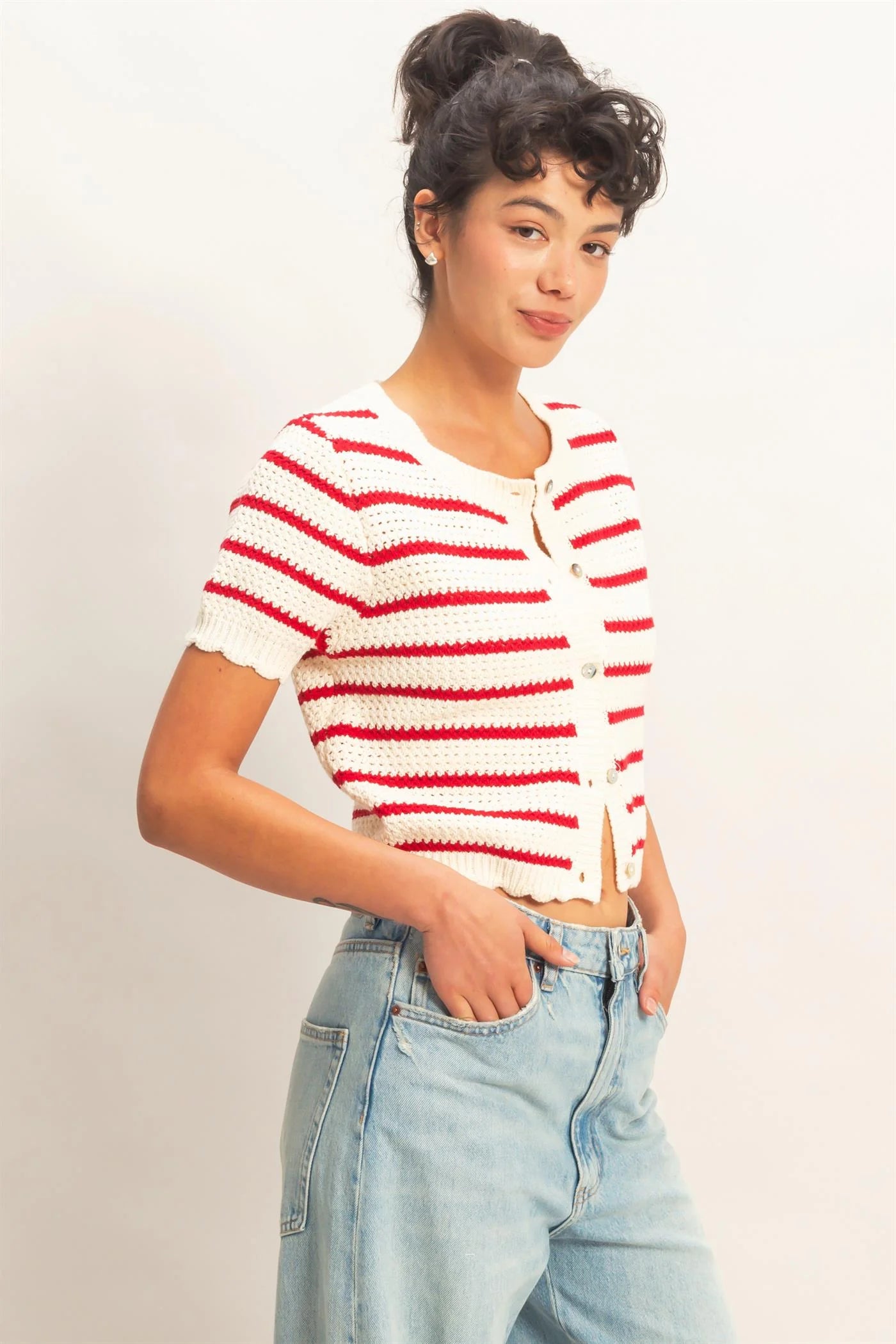 Scallop Edge Cardigan DZ26A605